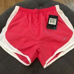 NWT Nike DRI-FIT XS Athletic Shorts