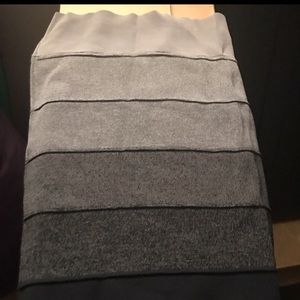 BCBGMaxAzria Skirt Grey Scale