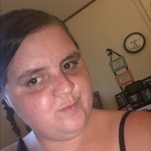 Meet your Posher, Justine