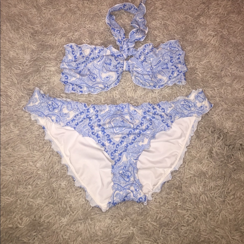 Blue and white patterned bando bakini