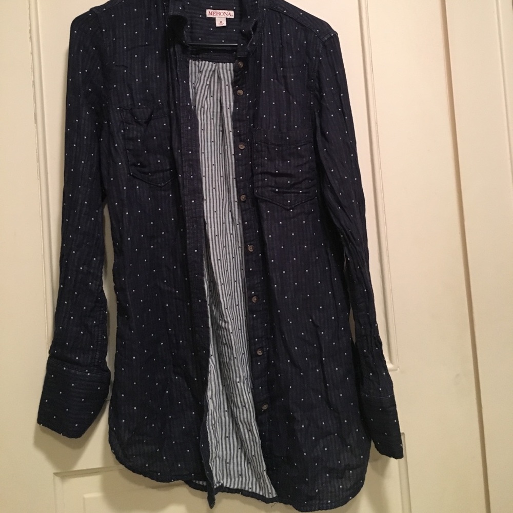 🔥 BOGO sale! Set of two flannel style button ups!