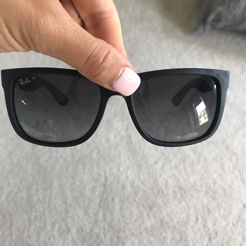 Ray Ban Justin Sunglasses - Black