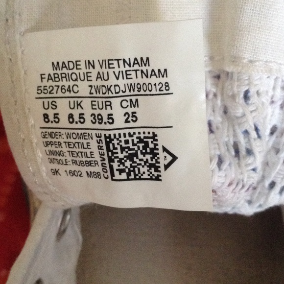 low converse shoes - Picture 3 of 6