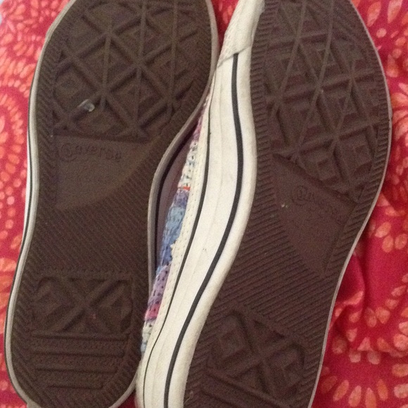 low converse shoes - Picture 5 of 6