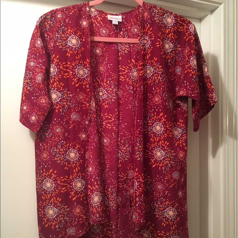 NWOT Lularoe size 3 Bianka