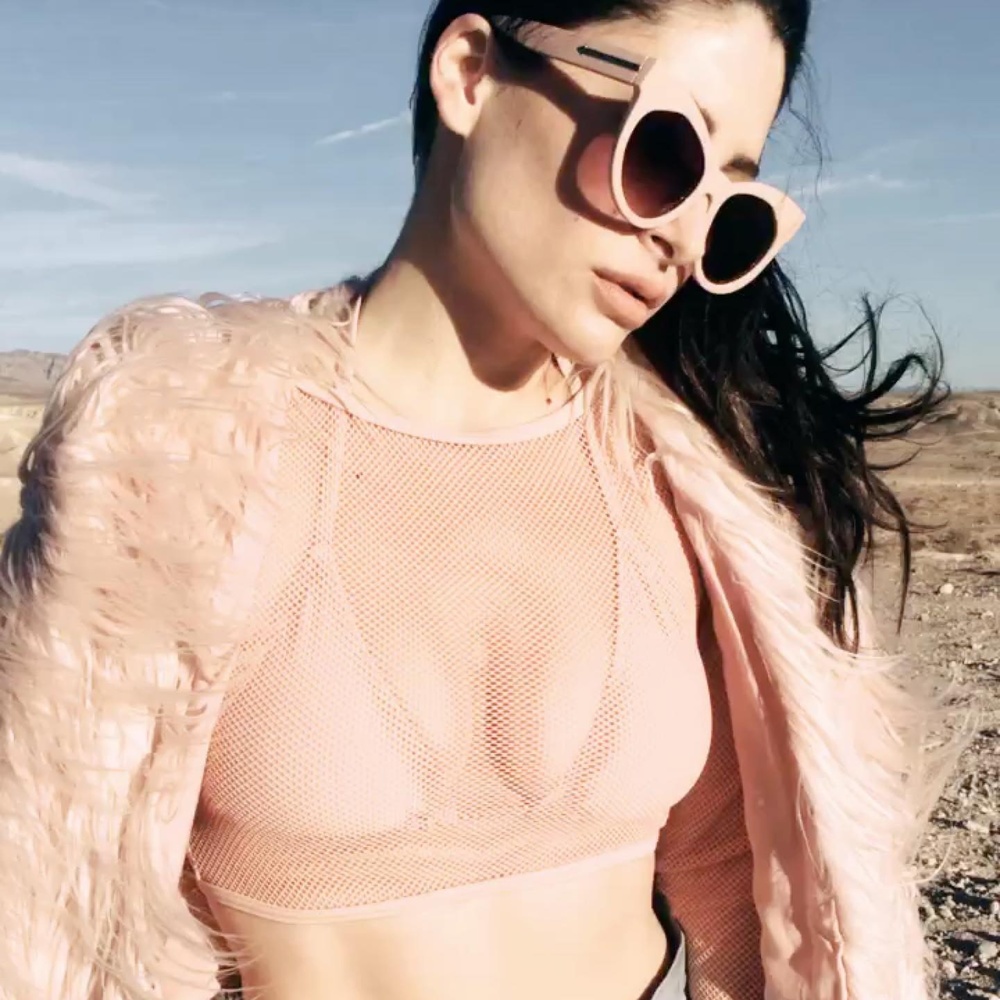 Meet your Posher, Colby