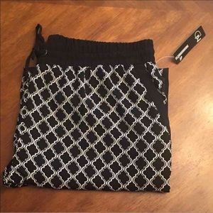 New Directions Pants (NWT)