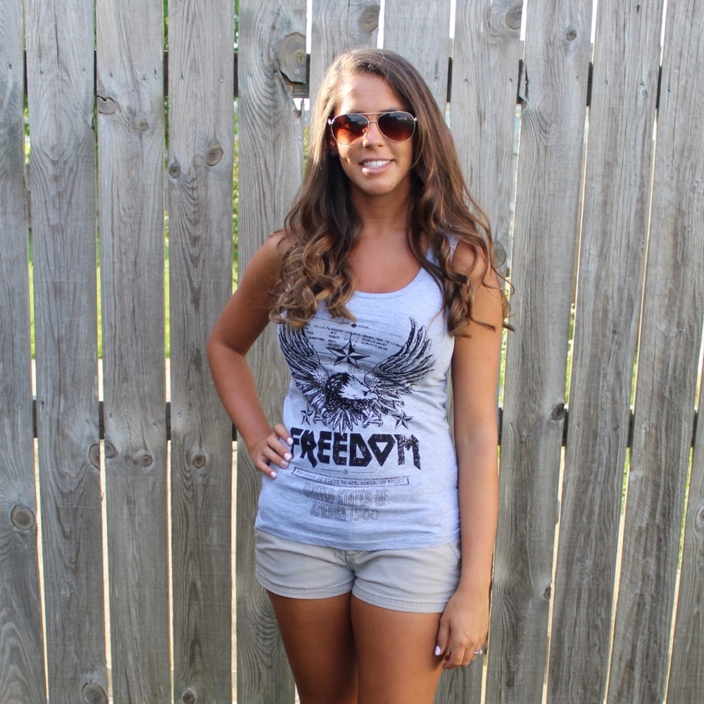 NWT Gray Freedom Eagle Sleeveless Tank Top