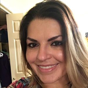 Meet your Posher, Dulce