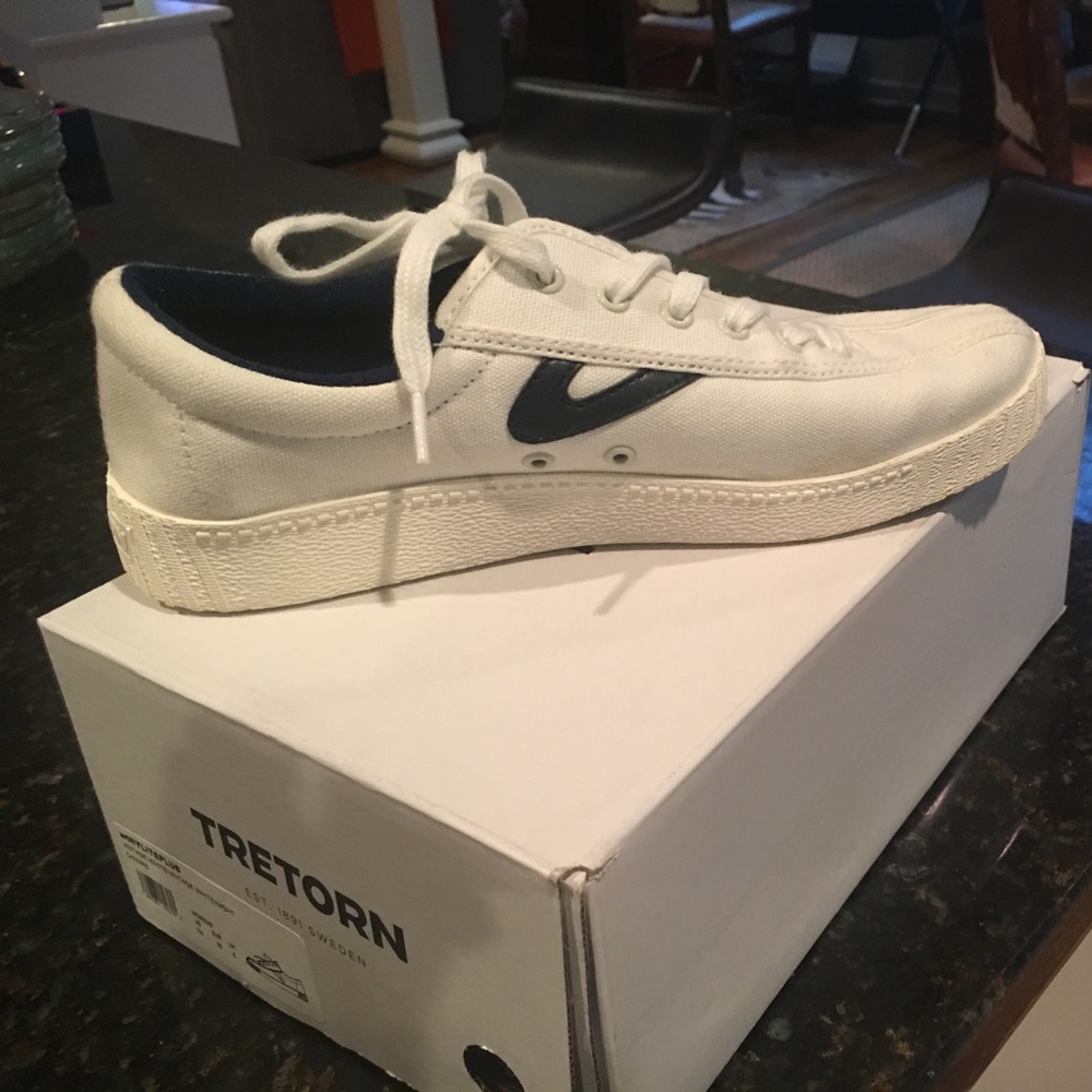 New Tretorn women's sneaker