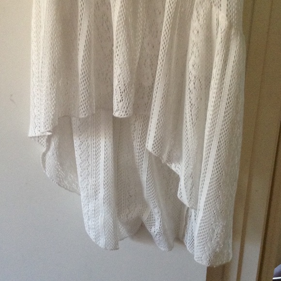 white maxi dress - Picture 2 of 3