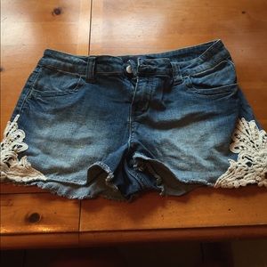 Jean shorts!