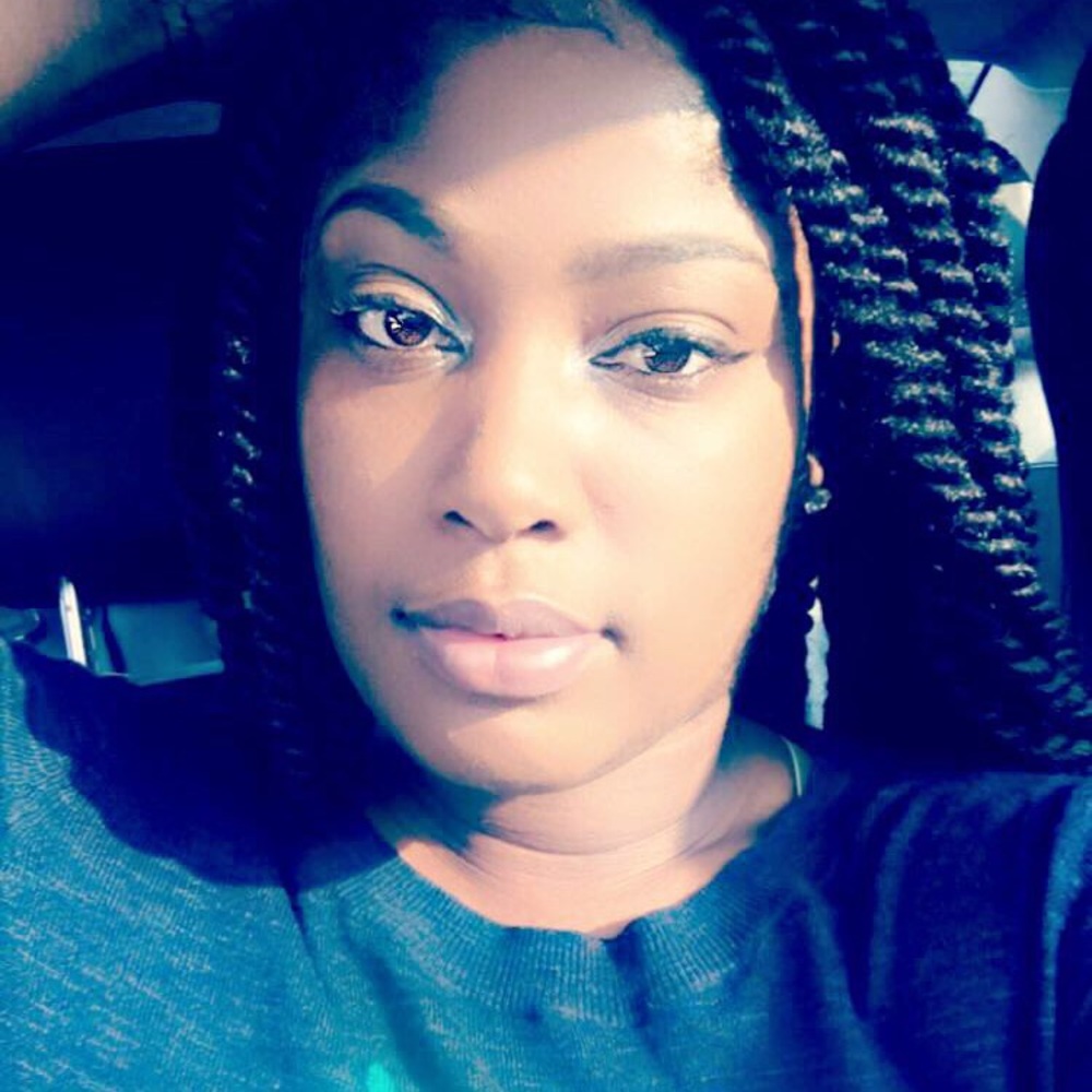 Meet your Posher, Shakina