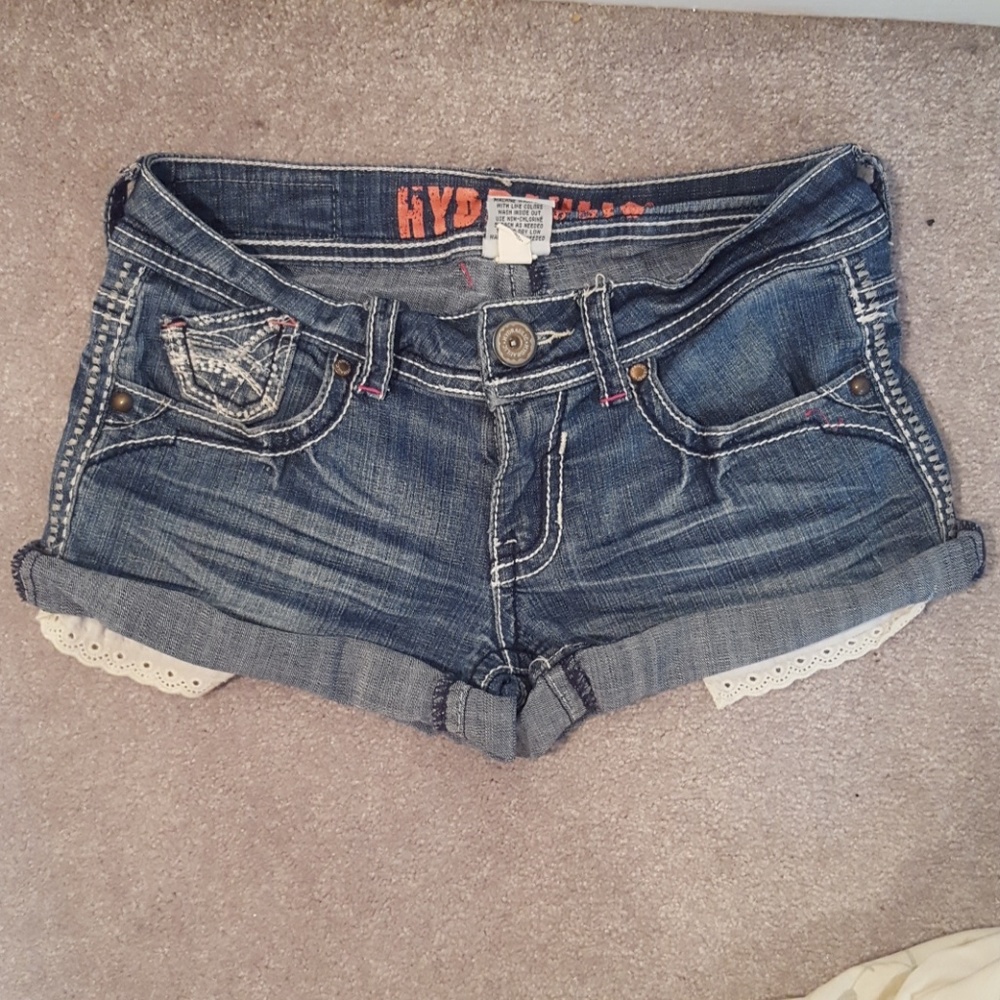 Denim Shorts with lace-lined pockets