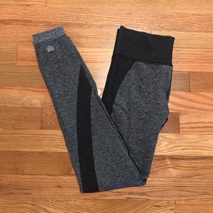 High waisted leggings