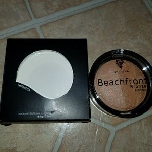 Younique beachfront bronzer