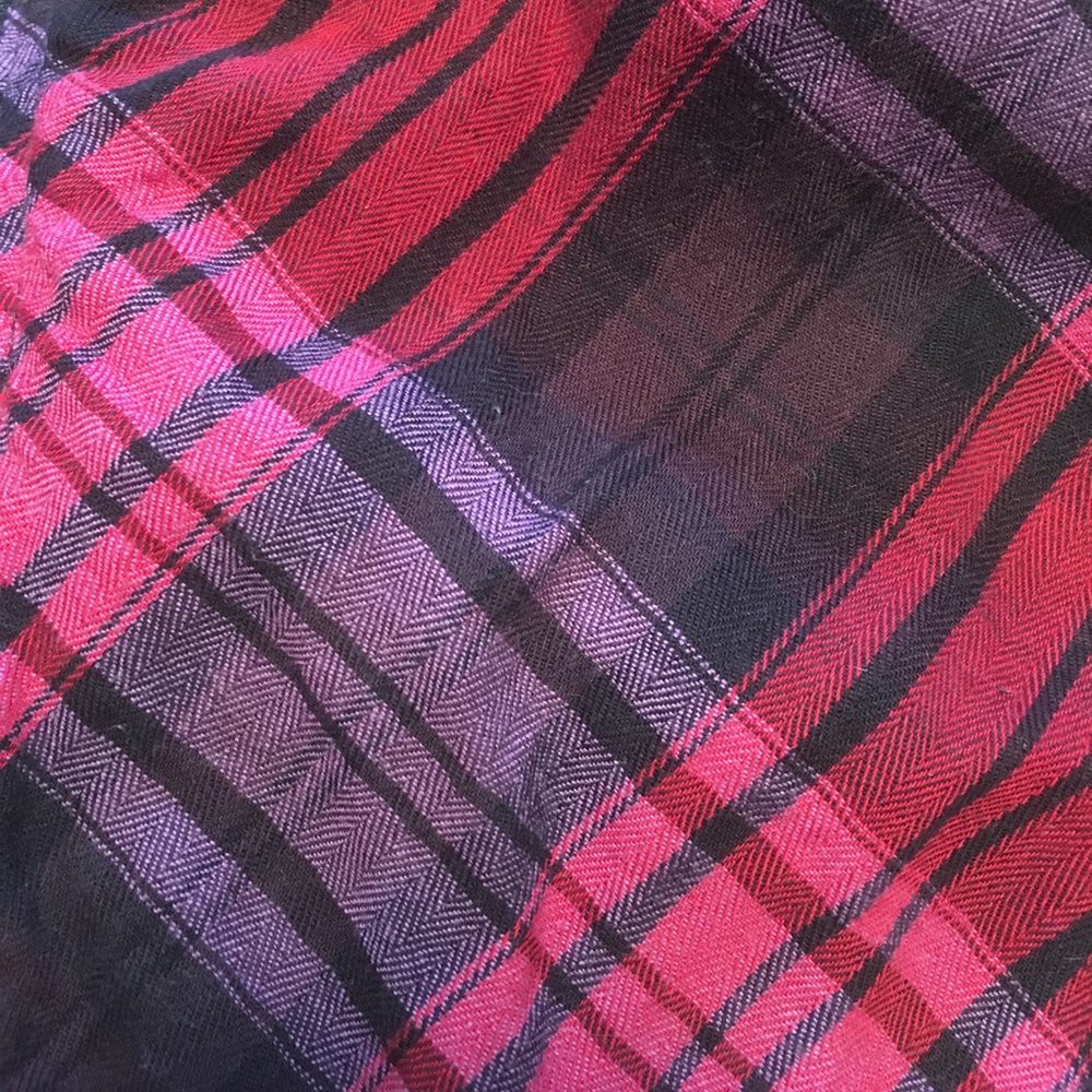 Plaid Studded Top - Picture 6 of 6