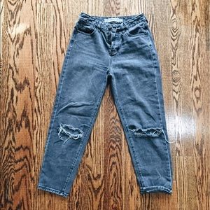 Brandy Melville high waisted jeans
