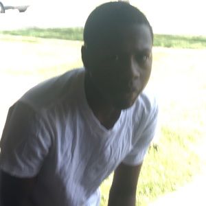 Meet your Posher, Troy