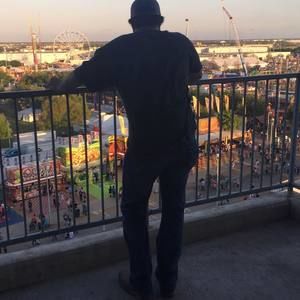 Meet your Posher, Andrew