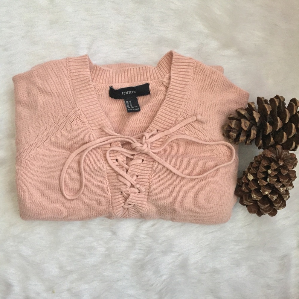 ⚠️‼️ SALE‼️⚠️ Pink Lace Up Sweater