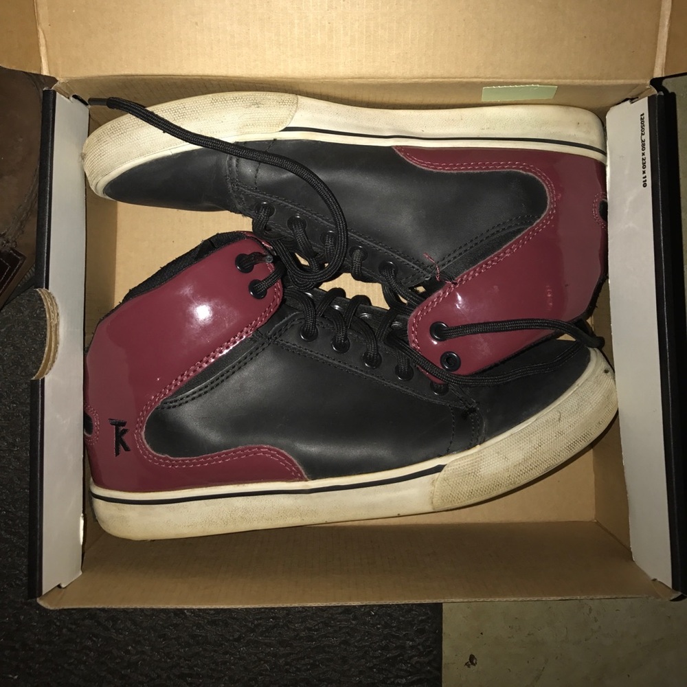 8.5 Supra Society mid maroon and white *Rare Shoe