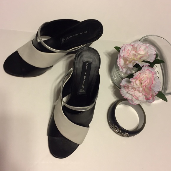 Steven by Steve Madden Wedge heels size 6M. - Picture 4 of 7