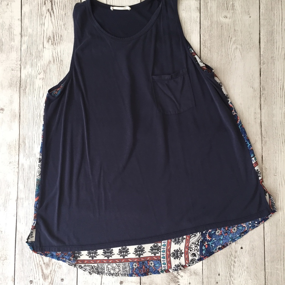 Blue printed tank top
