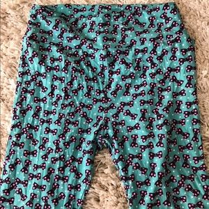 Disney now OS leggings