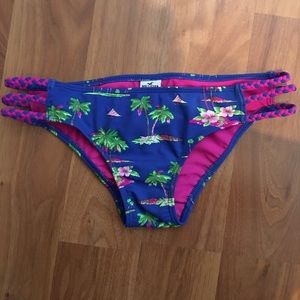 HOLLISTER swim bottoms