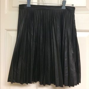 Forever 21 Accordion Pleat Skirt