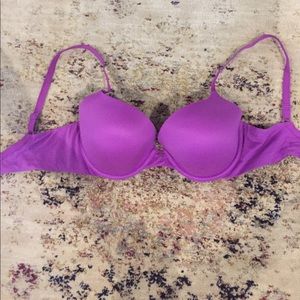 Victoria's Secret Demi bra. Size 32DD.