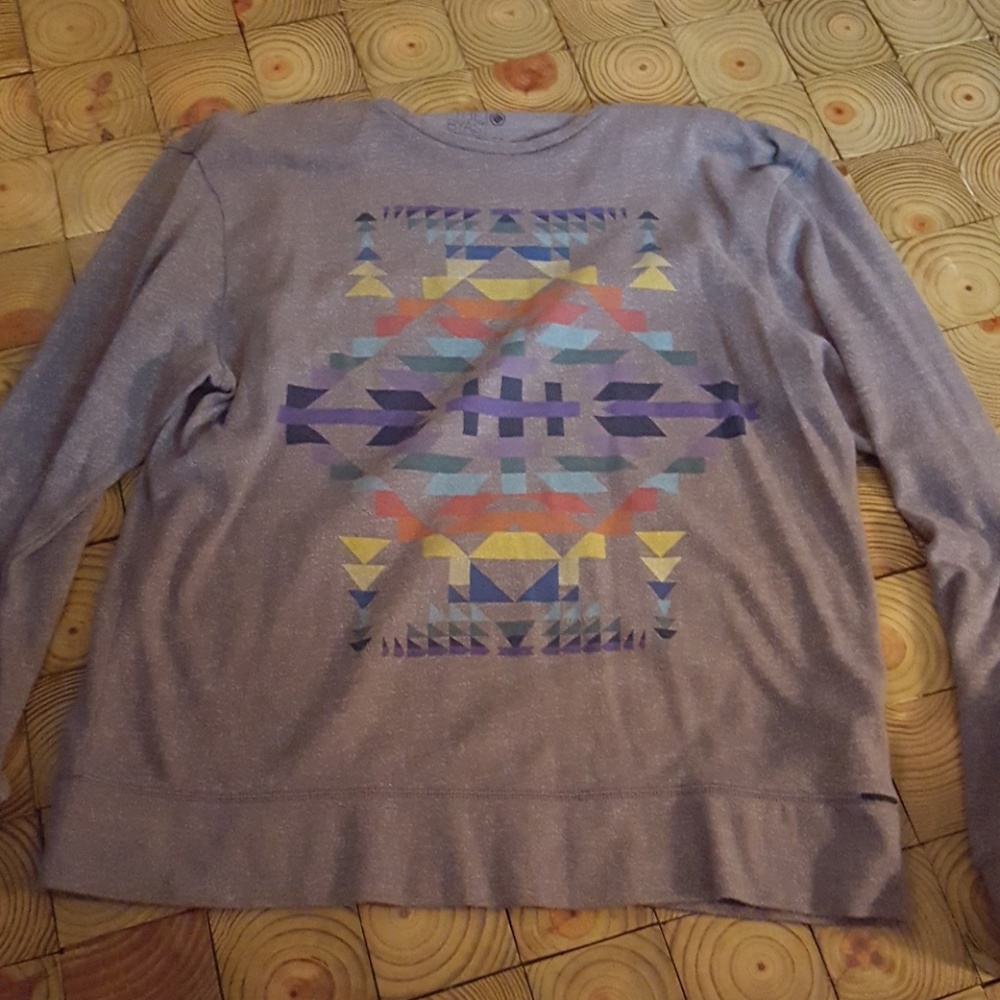 Tribal sweat shirt