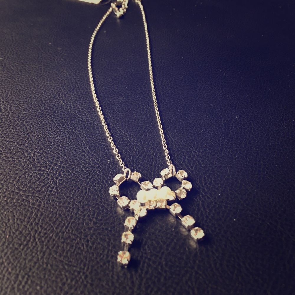 Aeropostale necklace