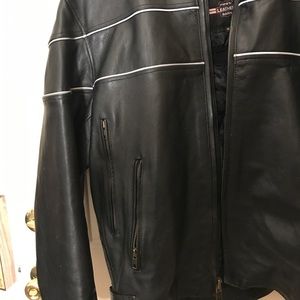 Men's Motorcycle Leather Jacket Size 48