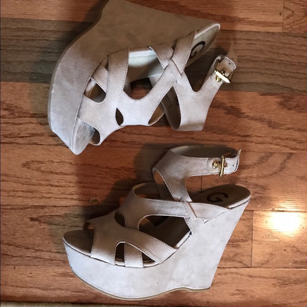 Guess nude suede strappy wedges