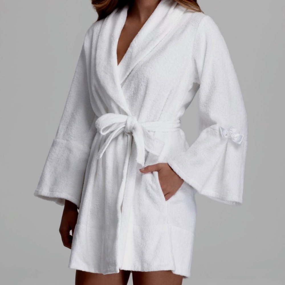 NWT Betsey Johnson Bridal Robe