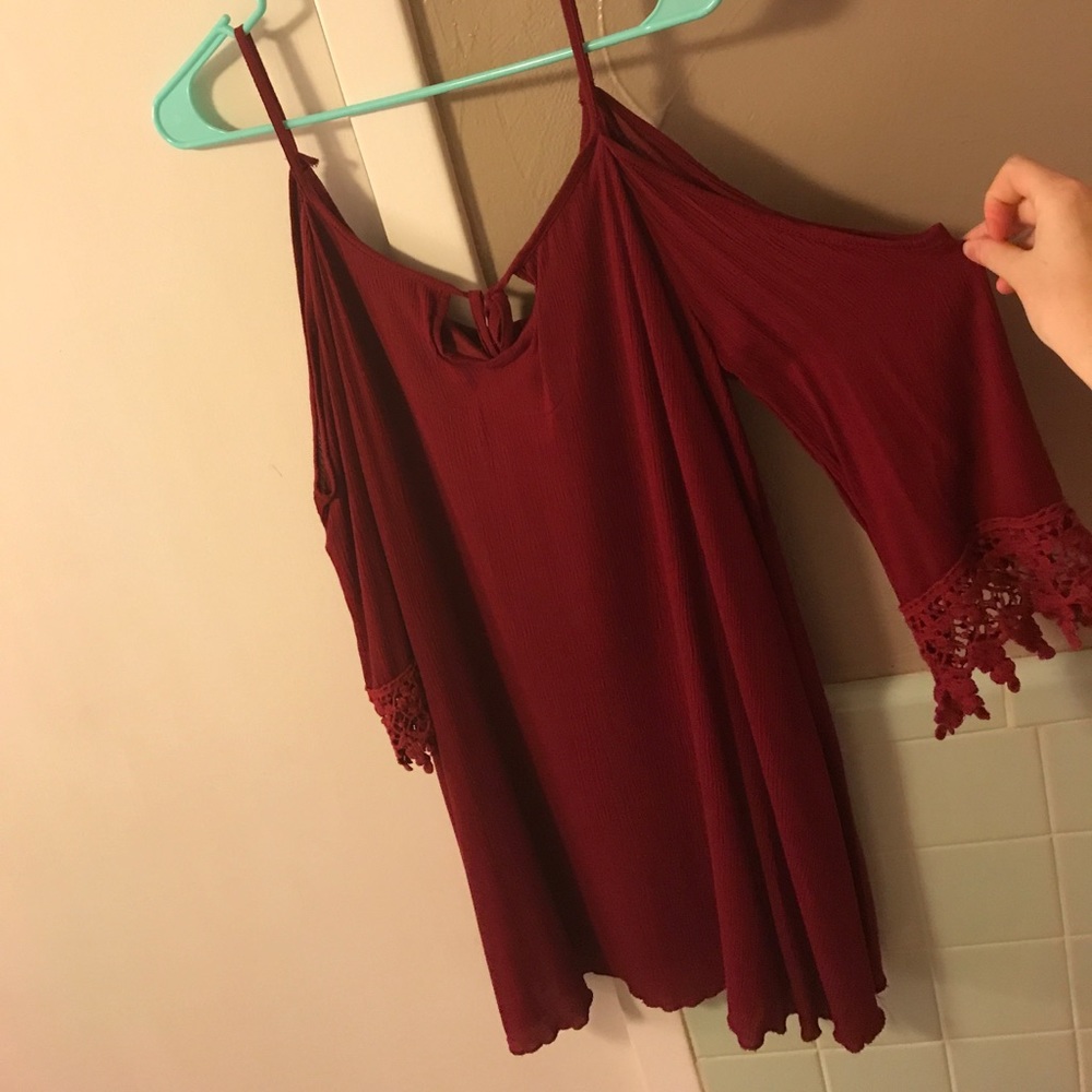 Maroon Cold Shoulder Dress