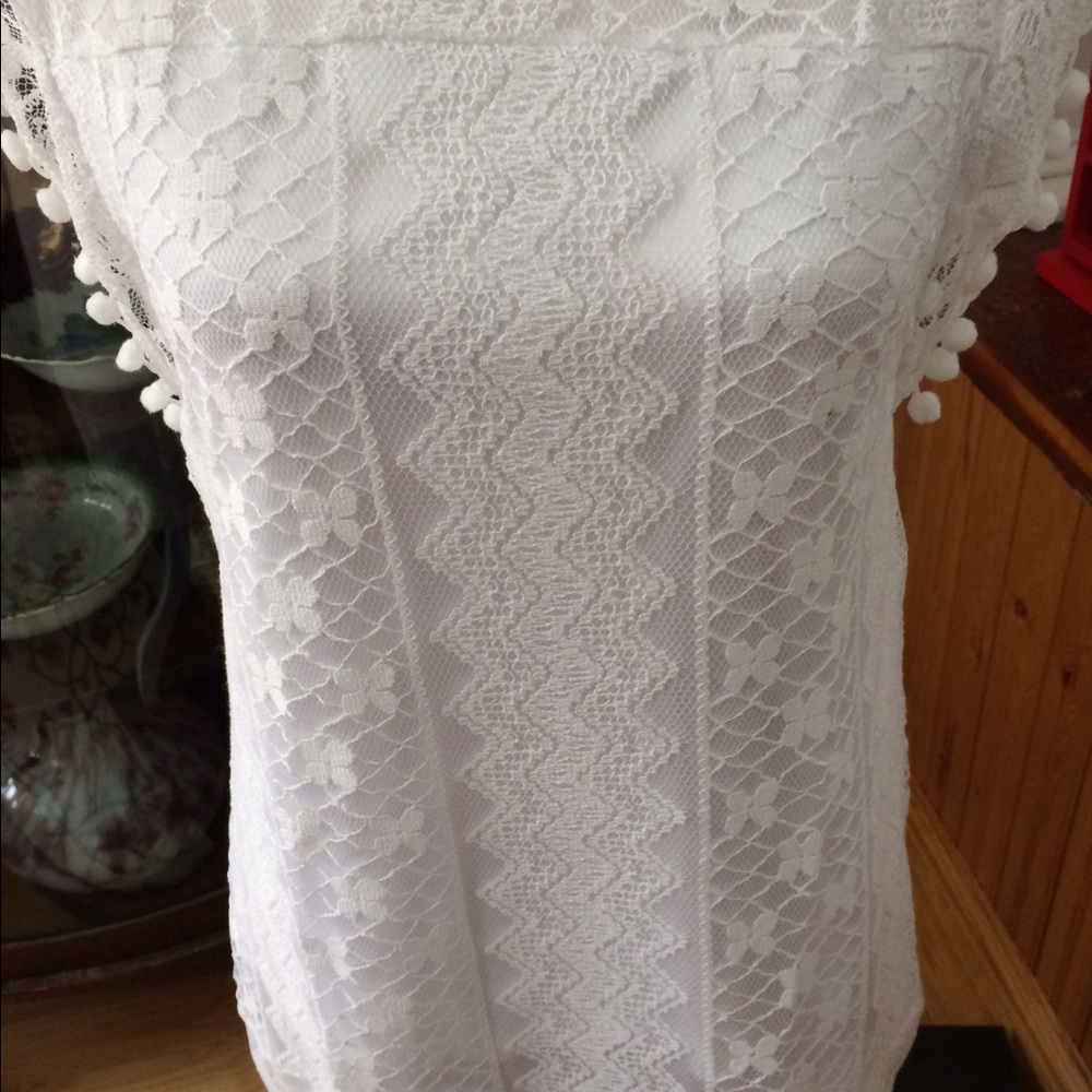 Women's Sleeveless Dress - Picture 5 of 7