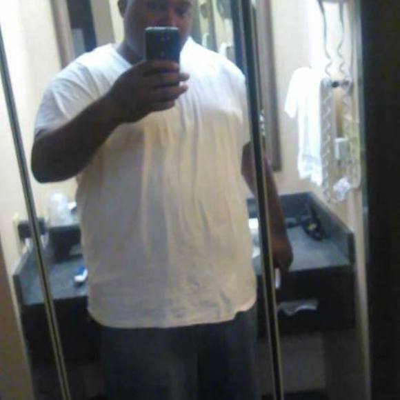 Meet your Posher, Howard - Picture 1 of 1