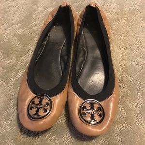 Pre loved Tory butch flats
