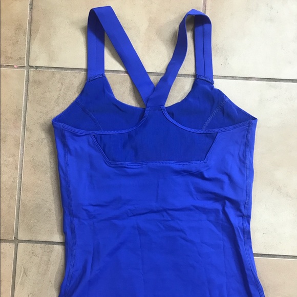 Ivy Park Active Tank - Picture 3 of 4