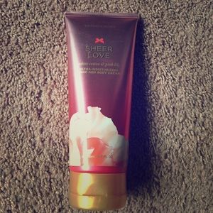 Victoria's Secret lotion
