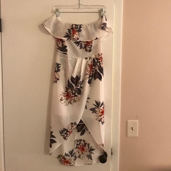 NWT white floral off the shoulder midi dress - Picture 3 of 4