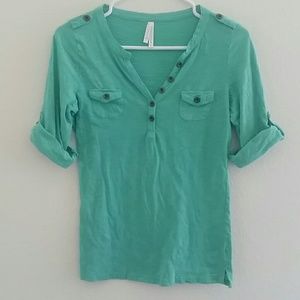 1/2 sleeve button down shirt