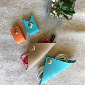 Cord organizer in 100% Leather 🔆Unisex