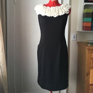 just Taylor dress with pockets size 6