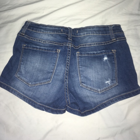 Shorts - Picture 2 of 2