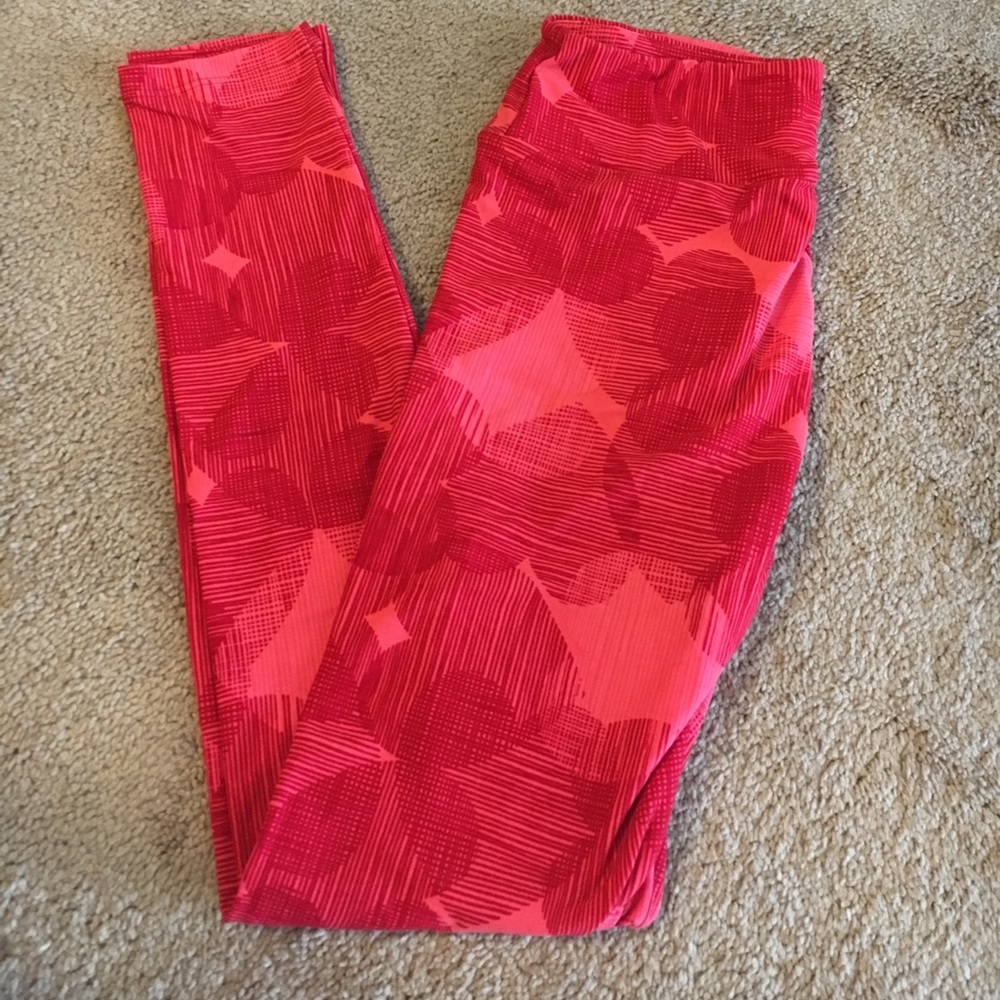 NWOT Valentine's Lularoe Leggings