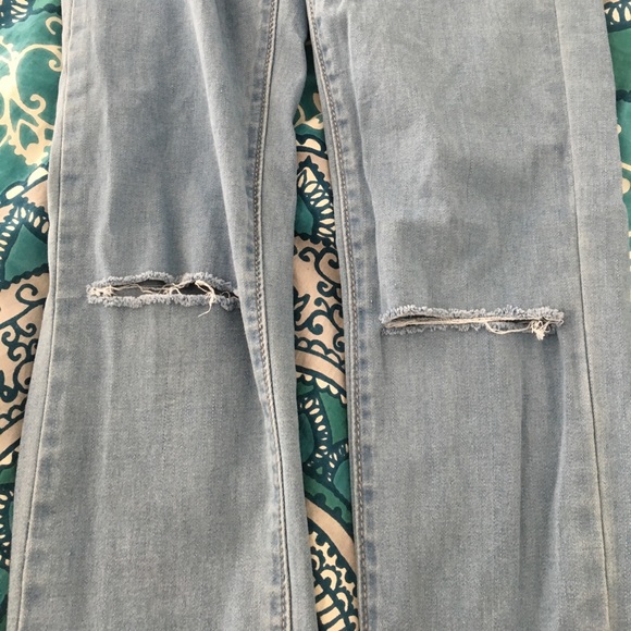 Bullhead light wash jeans - Picture 2 of 2